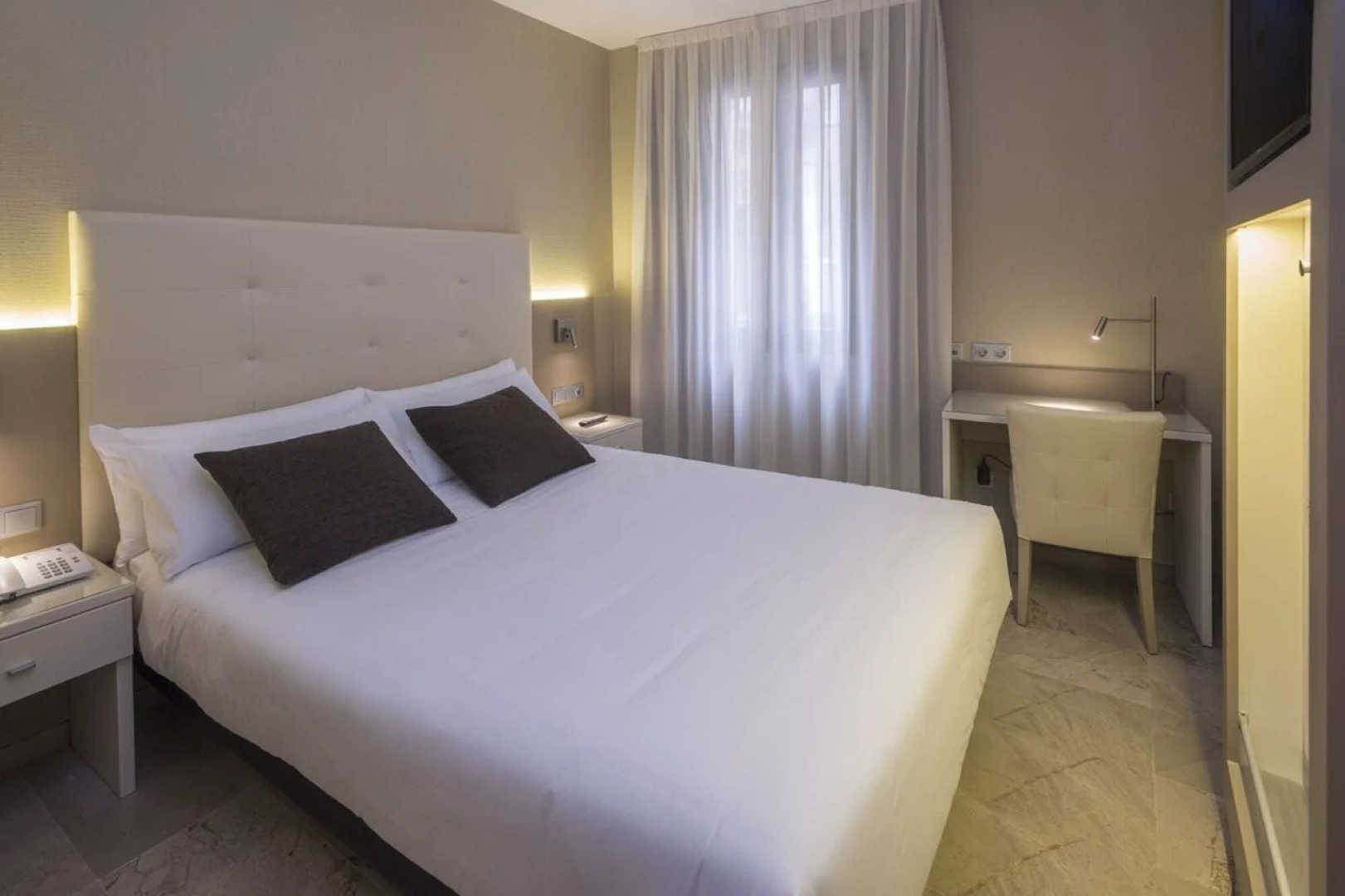 Отель Serhs Del Port