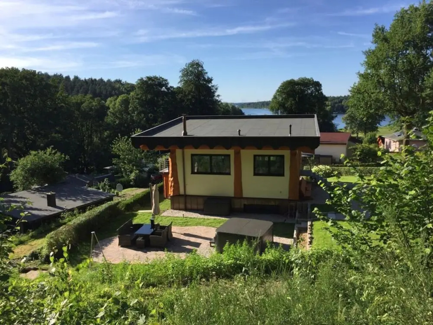 Canadian Log Cabin Comfortable Holiday Residence