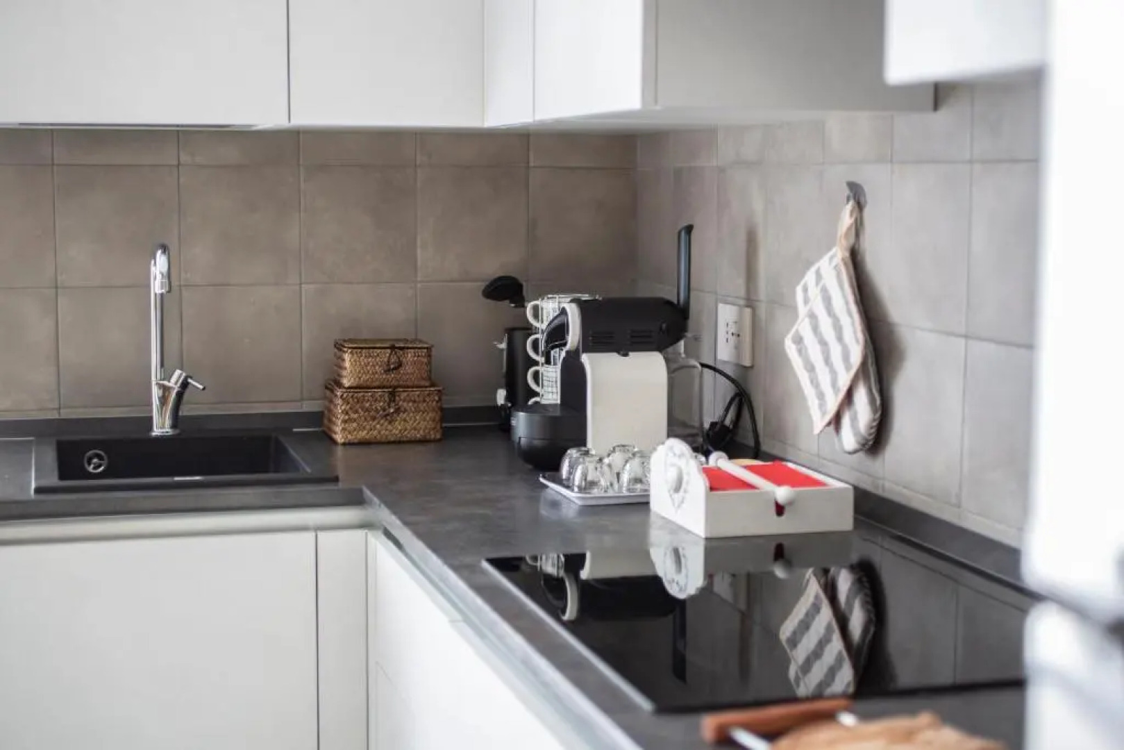 Elga's Apartment - Your charming stay on Lake Orta