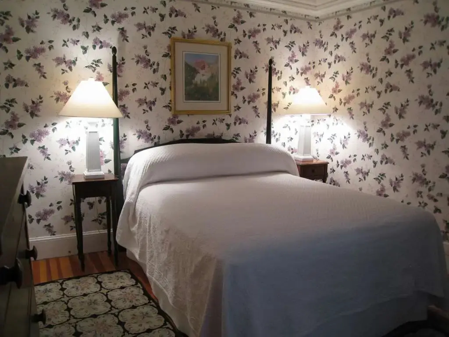 The Colony Hotel