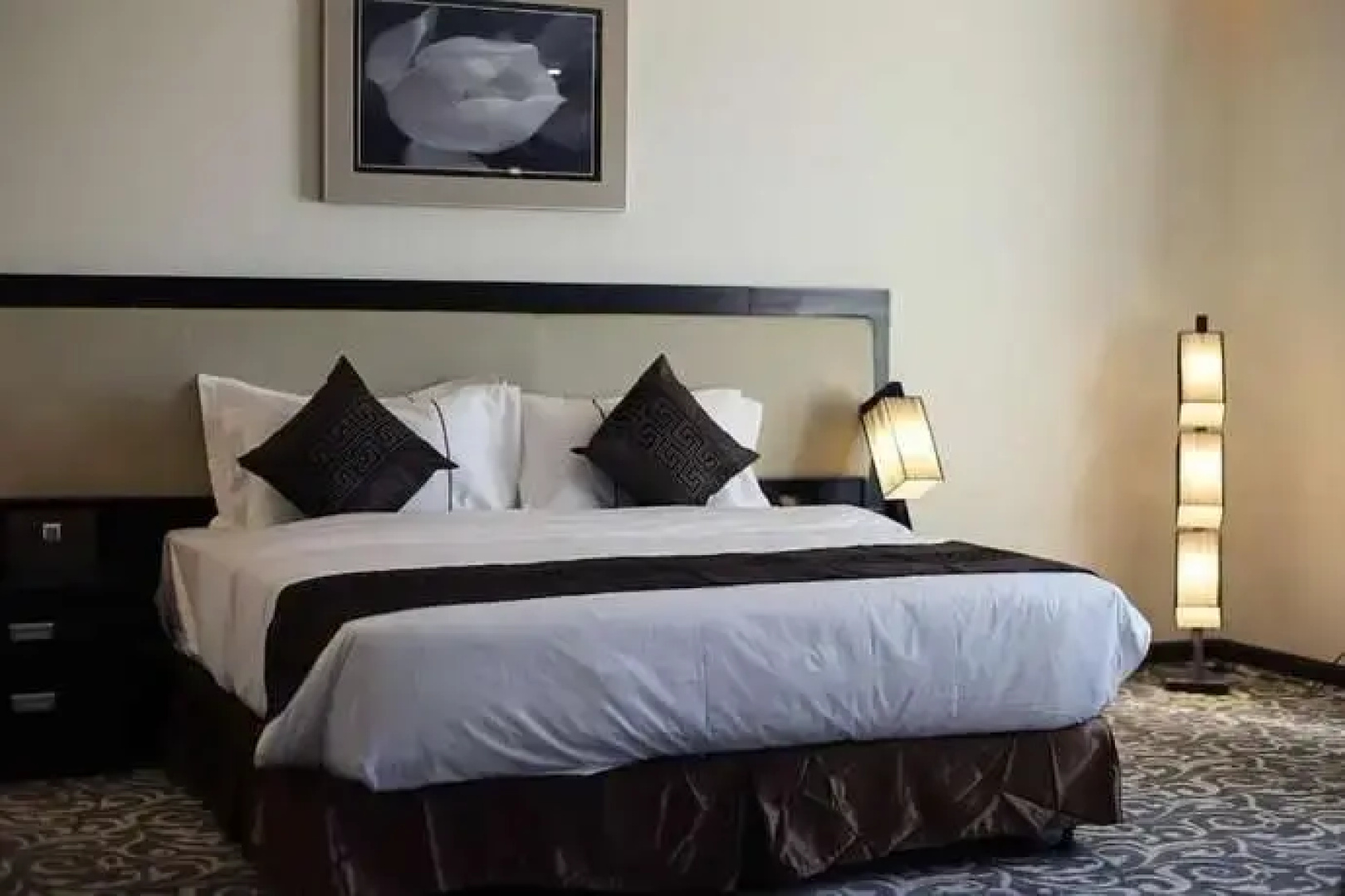 Artama Hotel