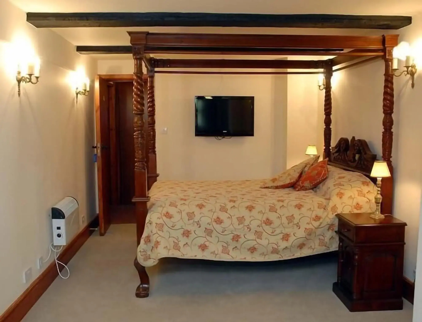 Hopbine House