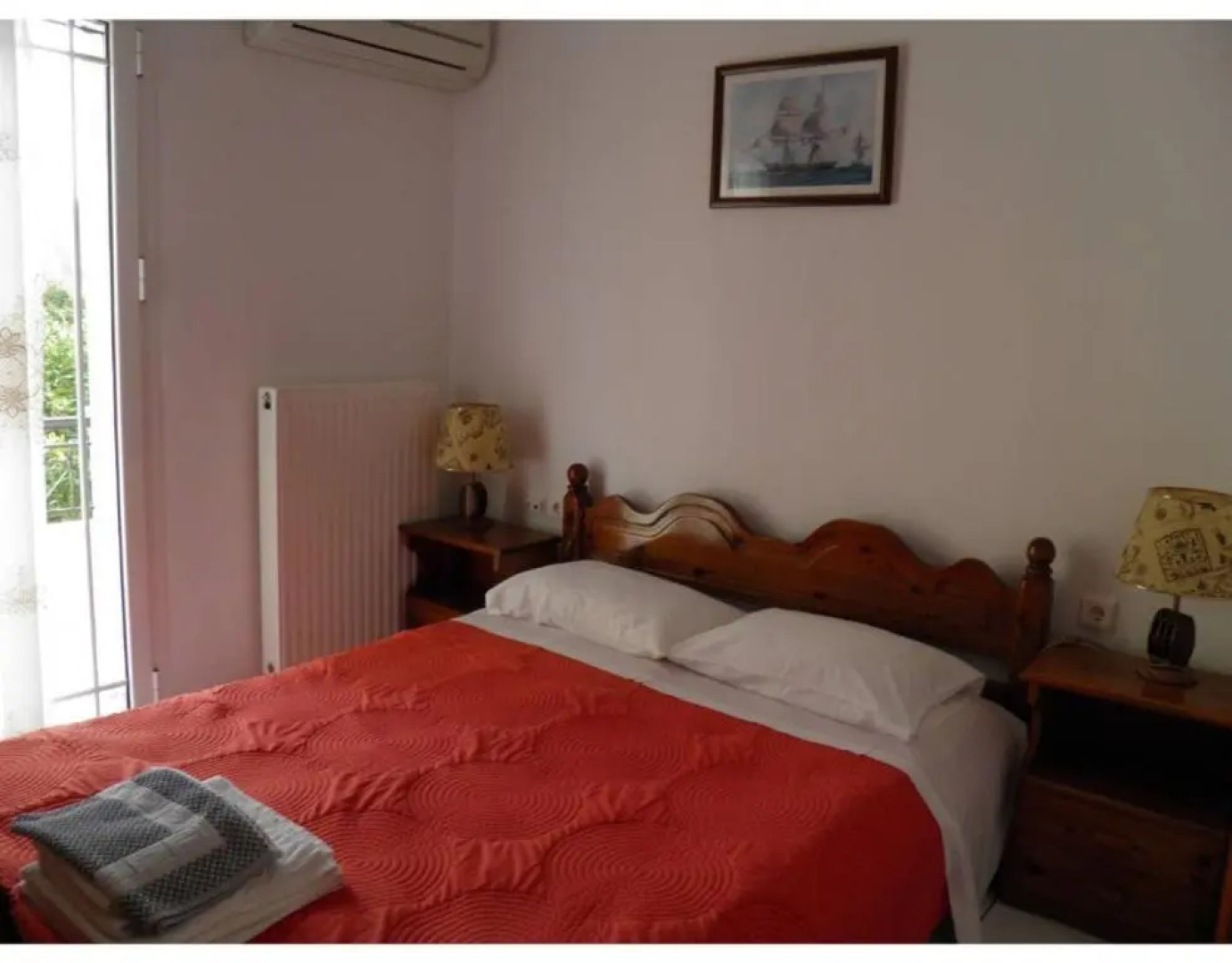 Captain Spiros Casa Nuova 2,3