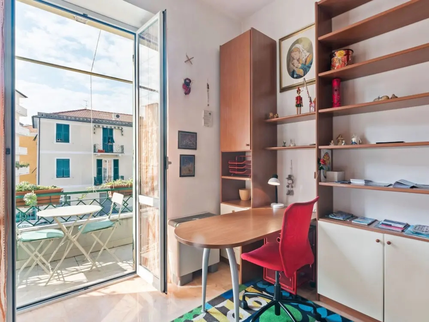 Spacious Apartment in Lavagna near Sea & City Center