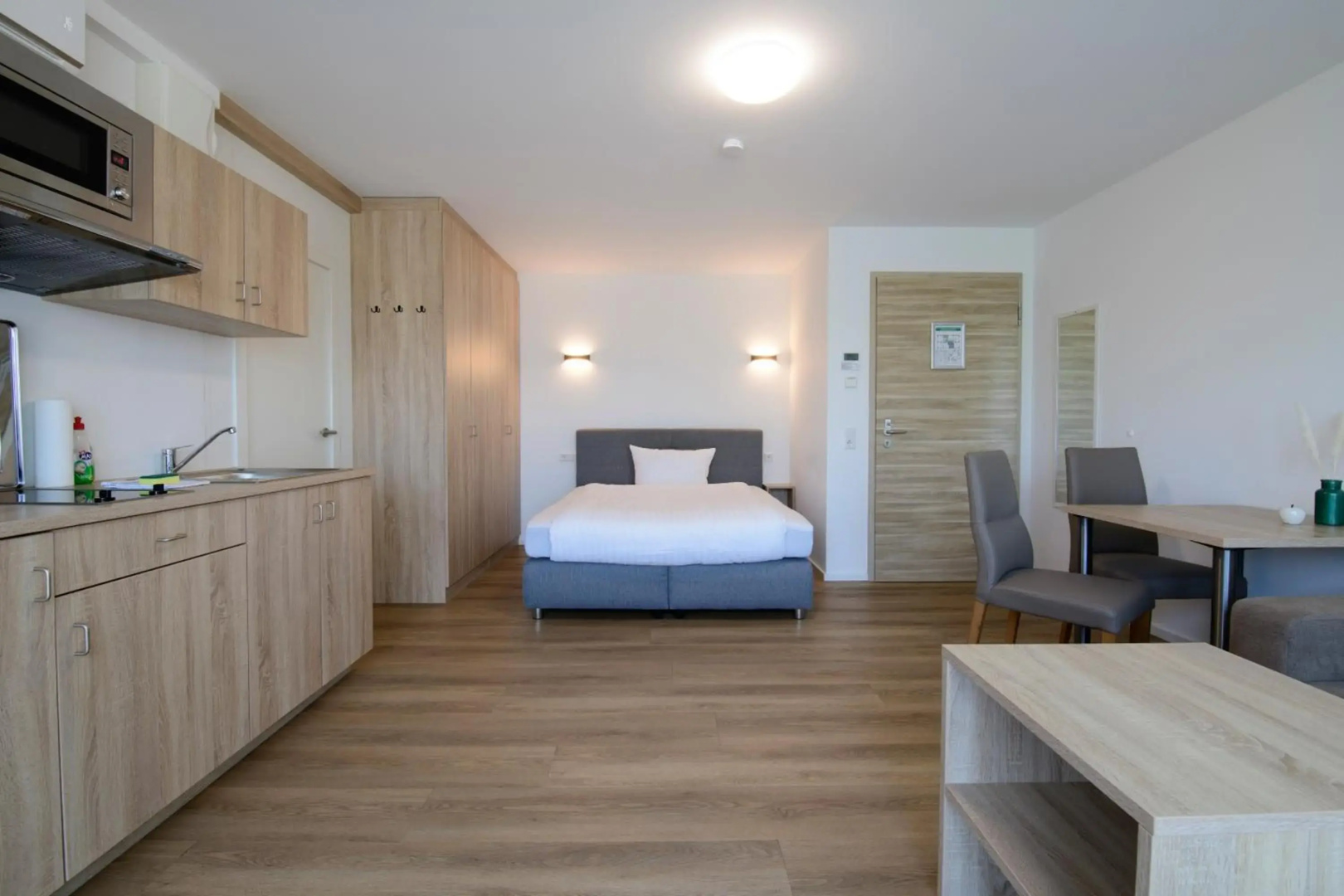 Smart & Stay Aparthotel