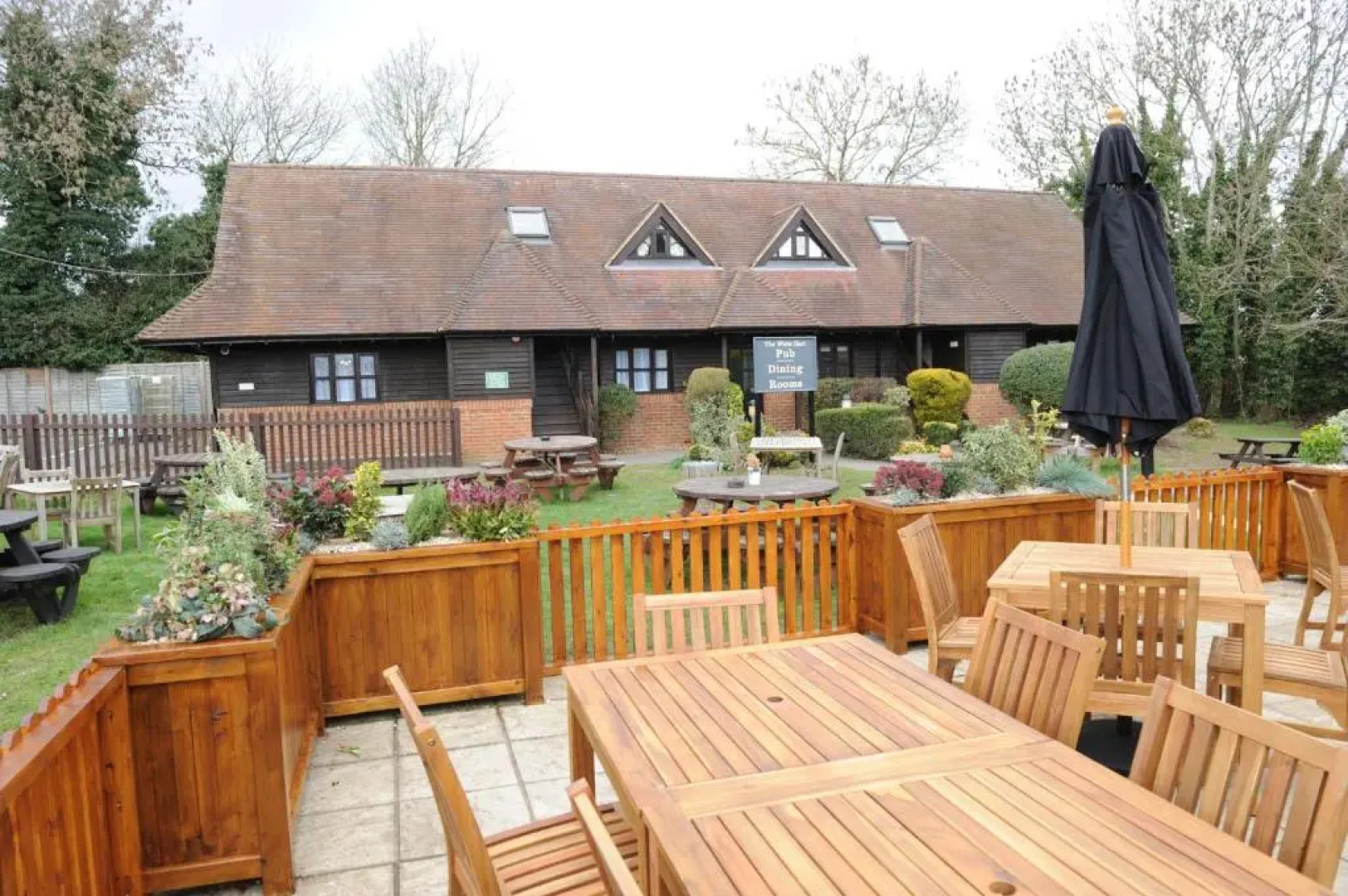 The White Hart by Green King Inns