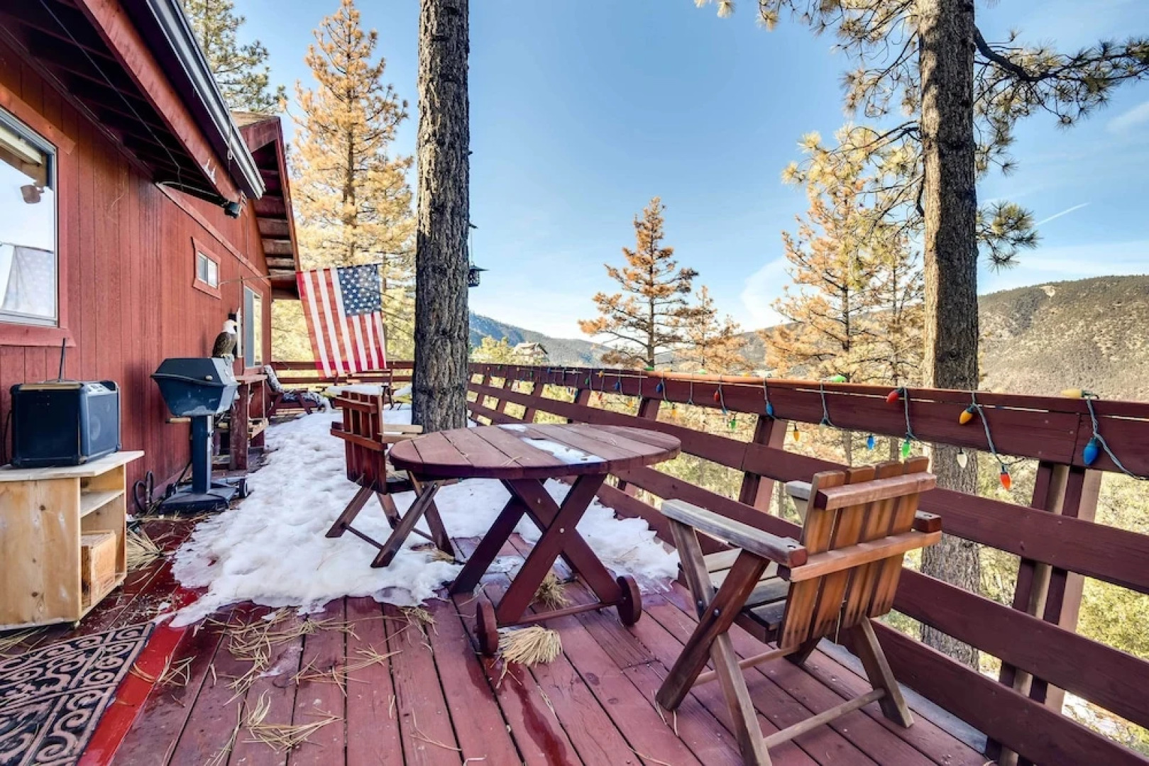 Rustic Pine Mtn Club Cabin w/ Beautiful View!