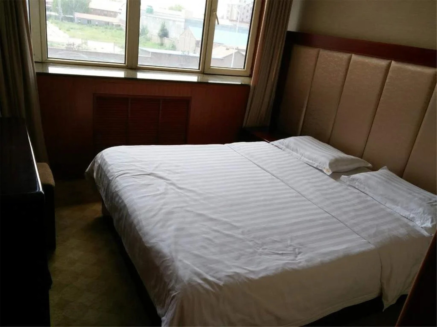 Junyu Tiancheng Hotel