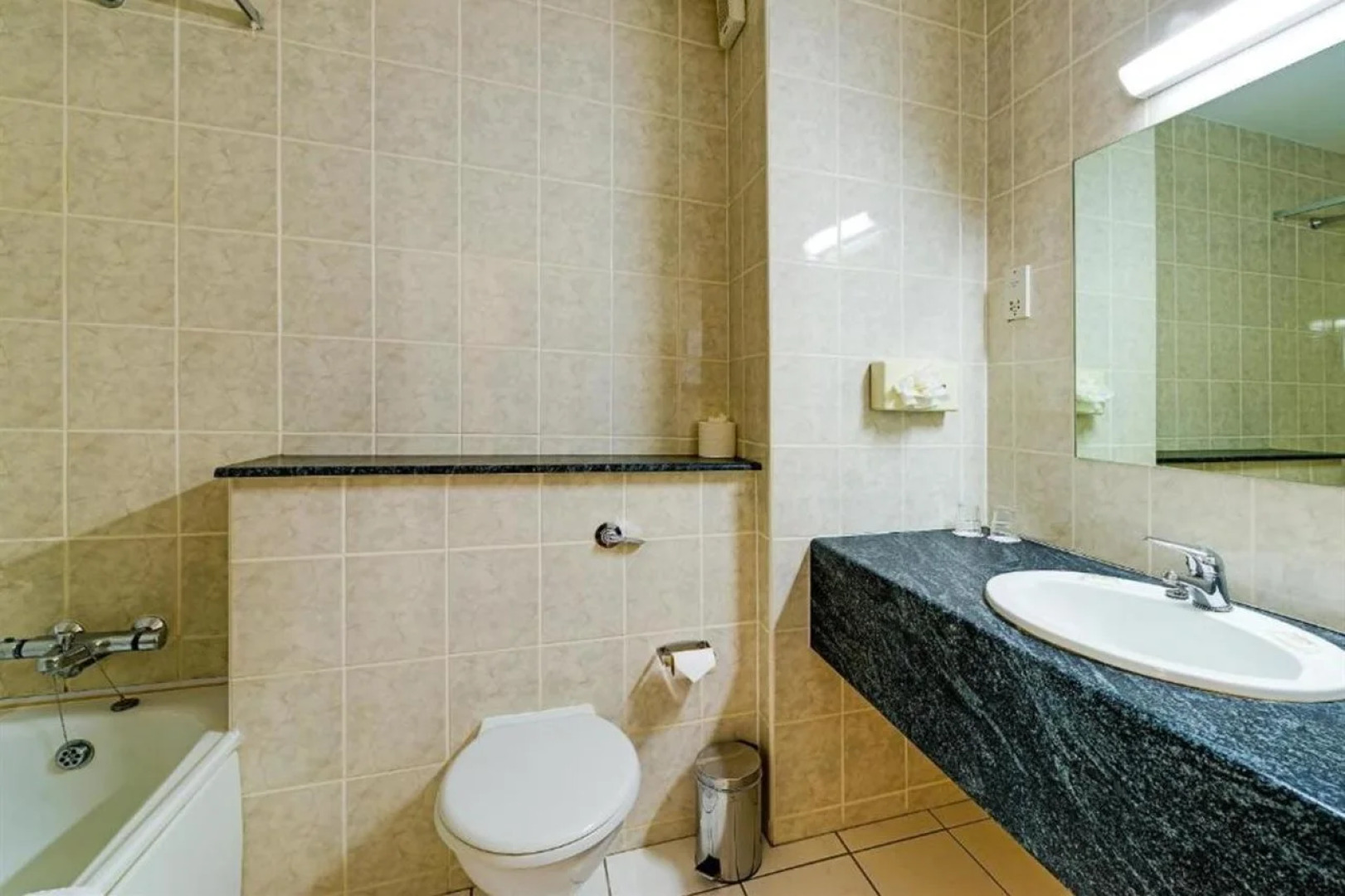 Shannon Springs Hotel