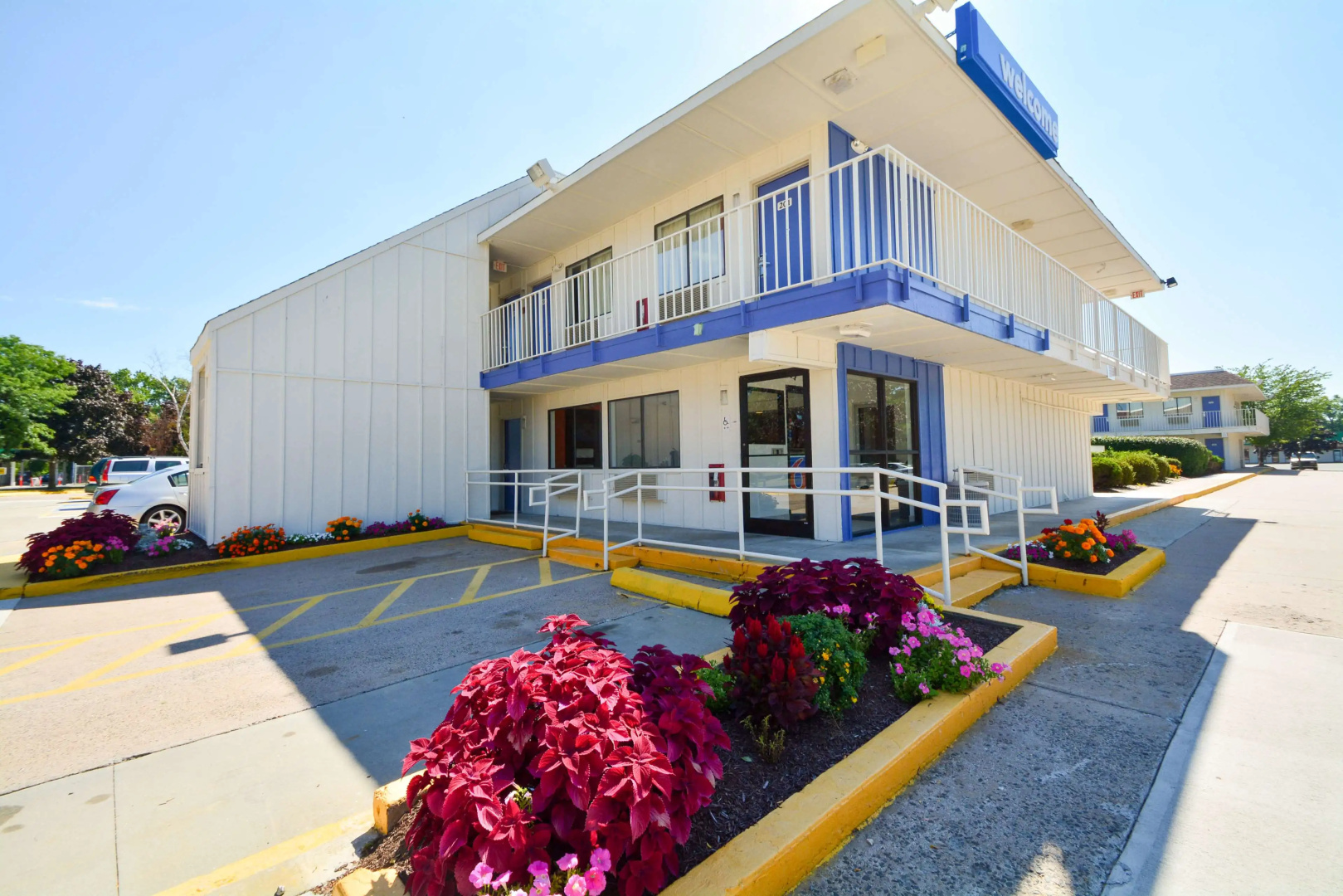 Motel 6 Windsor Locks, CT - Hartford