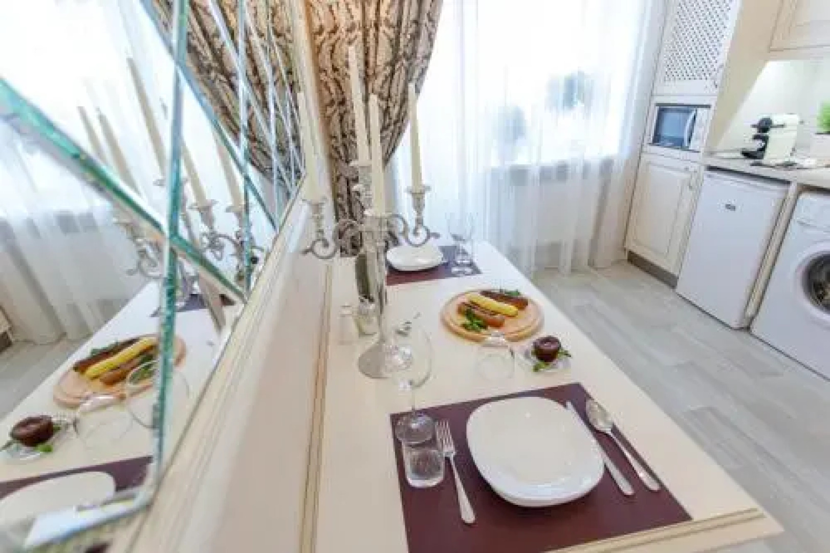 Royal Suite Apartment with Jacuzzi