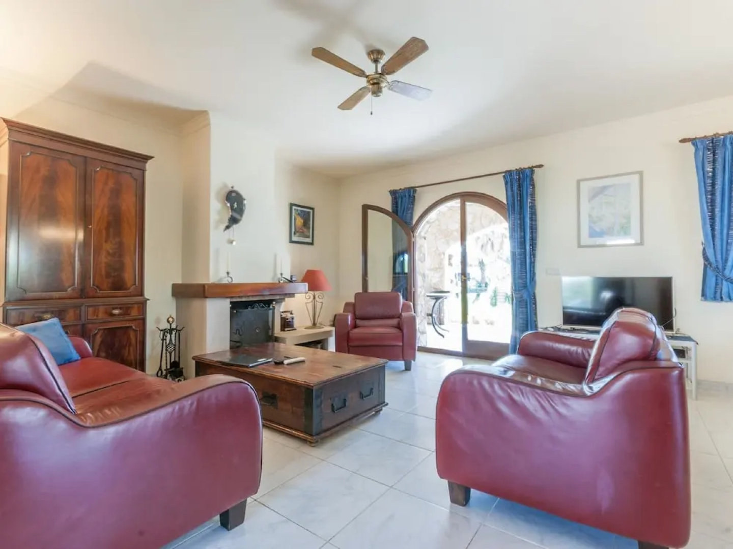 Gorgeous Holiday Home in Torroella de Fluvia With Garden