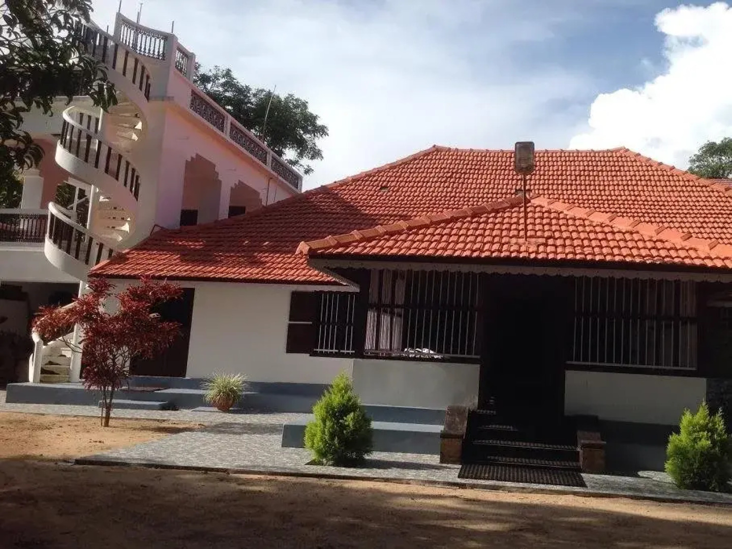 Sandradeepam Holiday Resorts