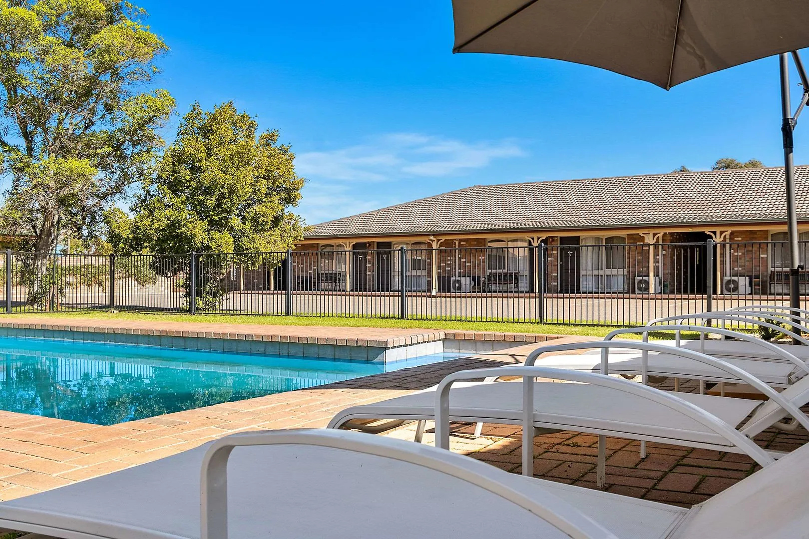 Quality Inn Carriage House Wagga Wagga
