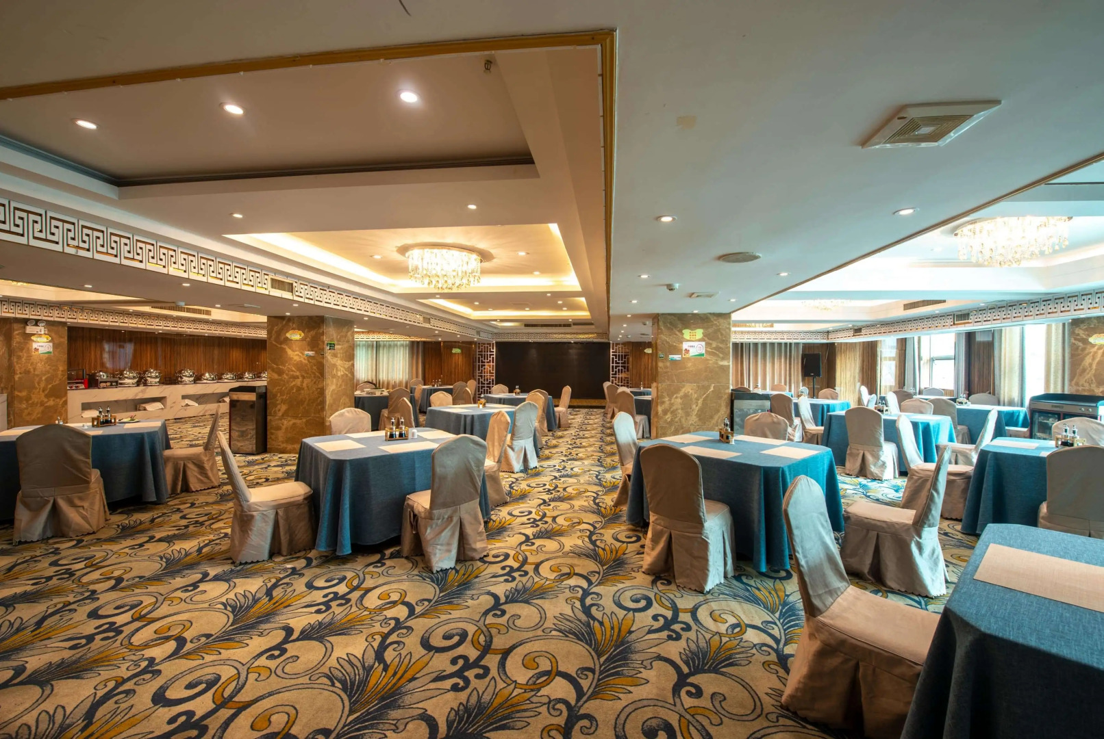 Ramada by Wyndham Encore Kaili West