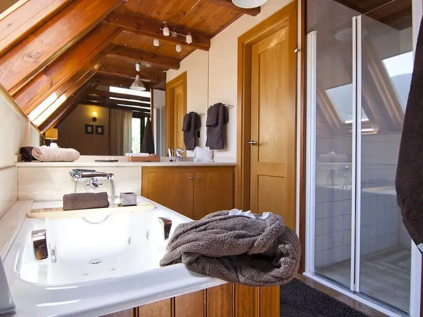 Modern Mansion in Vielha with Sauna & Hot Tub