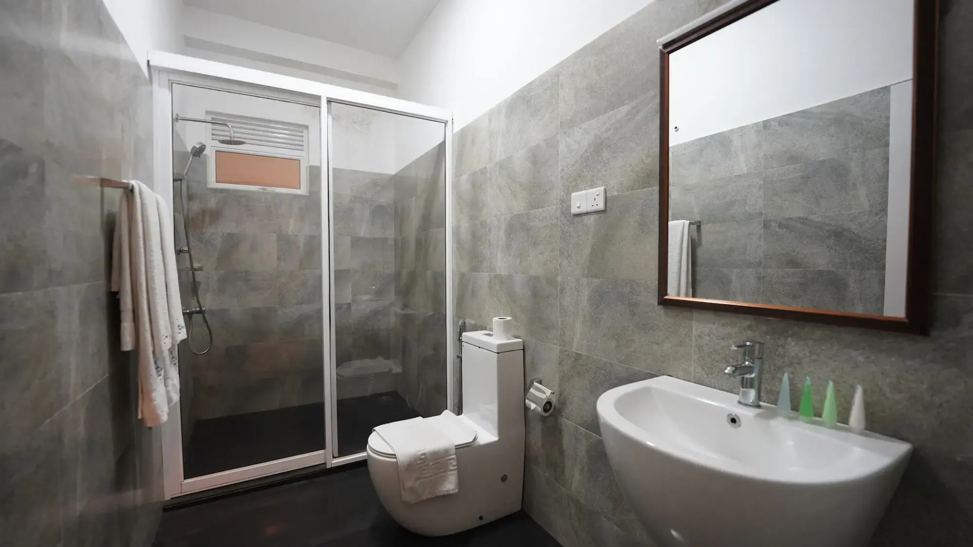 Randiya Sea View Hotel