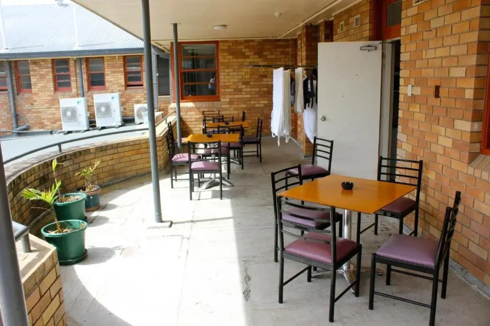 Belmore Hotel Maitland