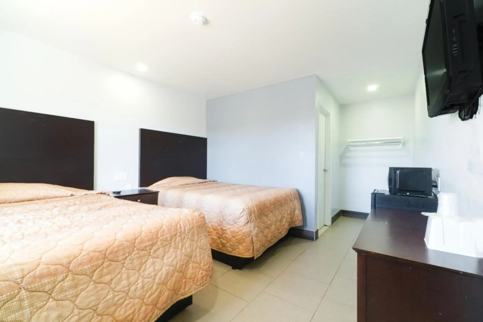 Xpress Inn & Extended Stays