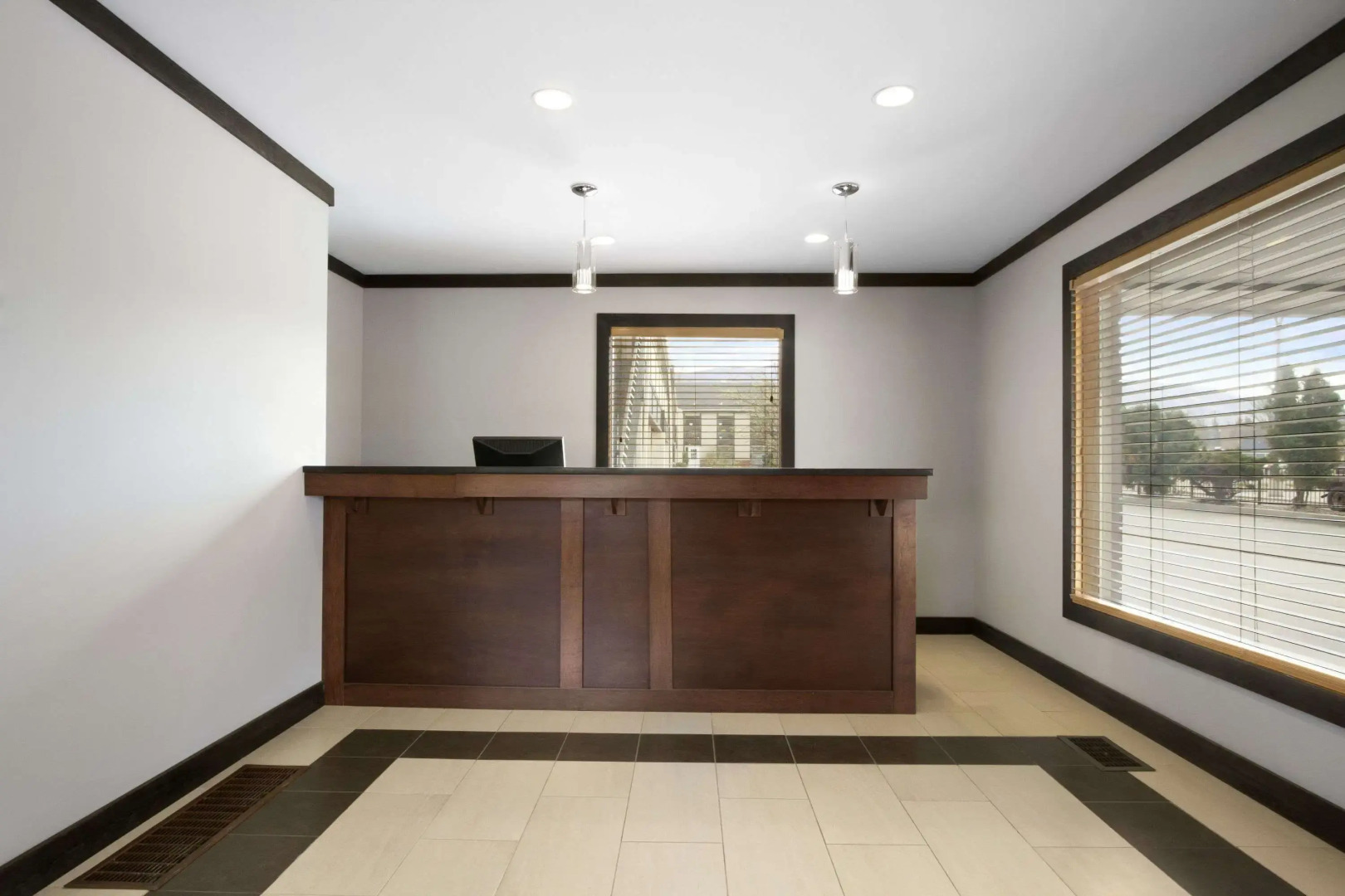 Days Inn by Wyndham Vernon