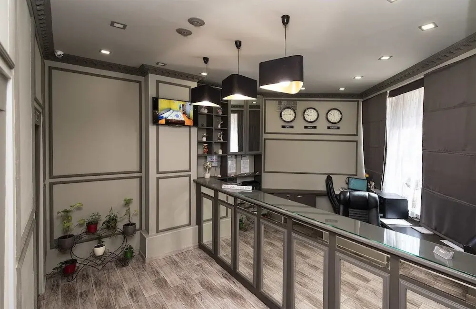 Гостиница «Зирка»