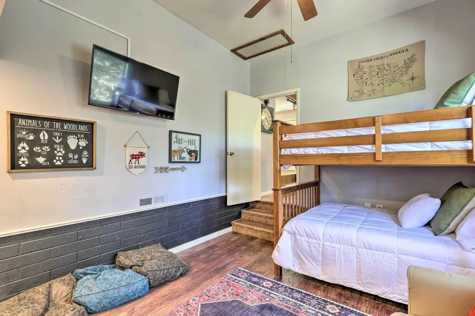 Prescott Home w/ Fireplace ~ 2 Mi to Downtown!