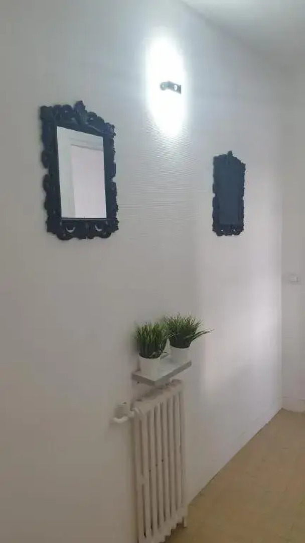 Chambre privée avec clé, WIFI dans appartement (SDB, WC, Cuisine, partagés)