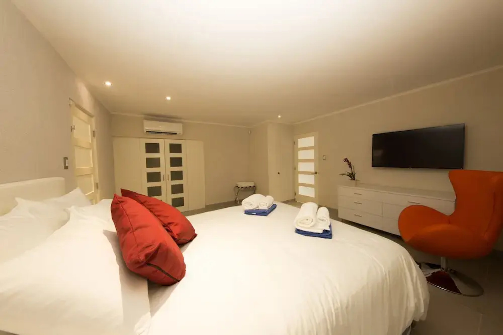 Hidden Hill Condos Aruba