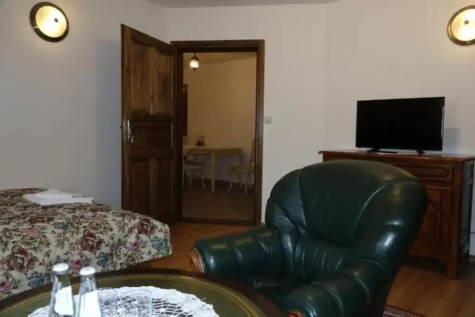 Gościniec Dworski w Ropie