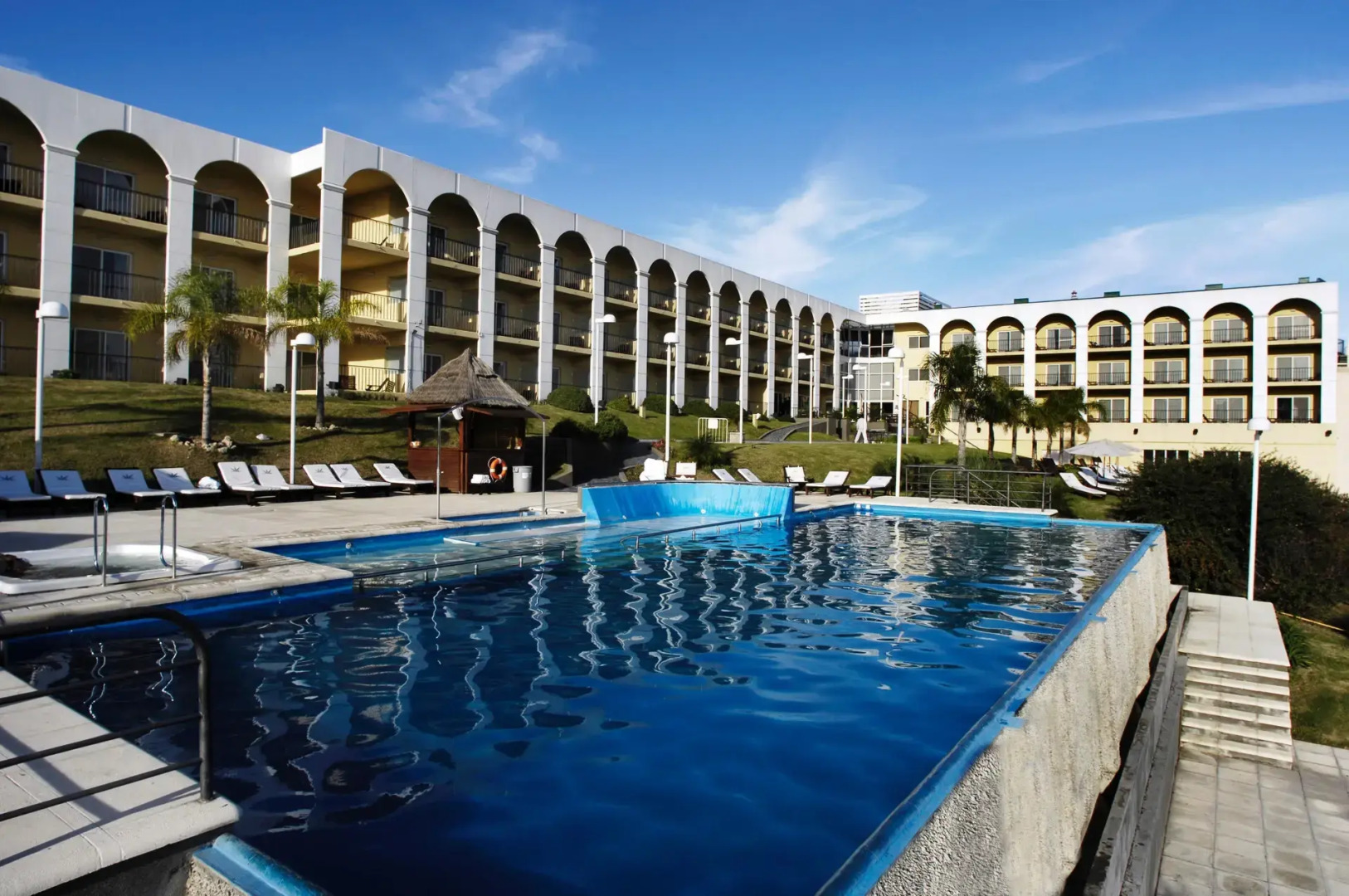 Sol Victoria Hotel Spa & Casino