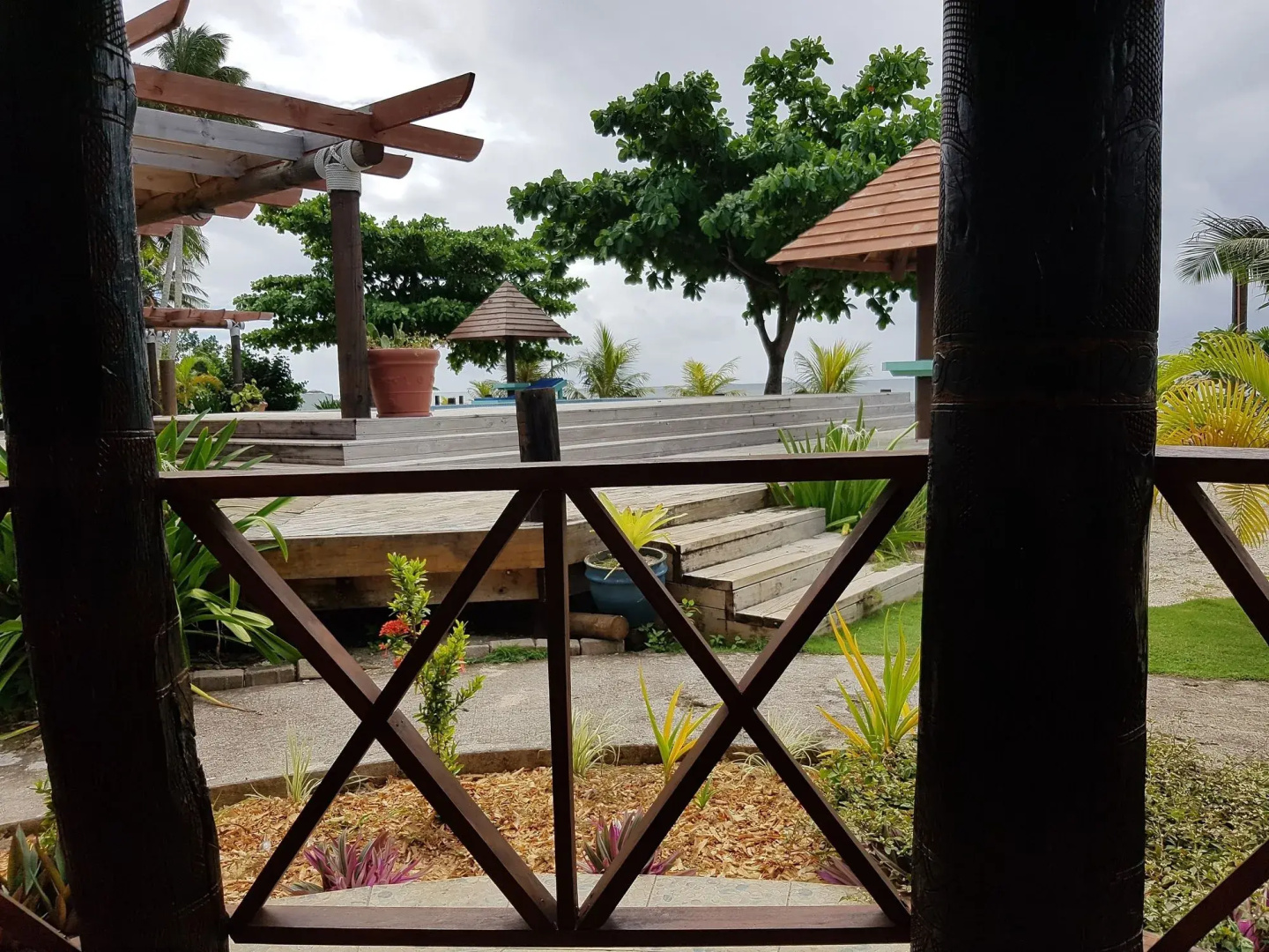 Le Uaina Beach Resort