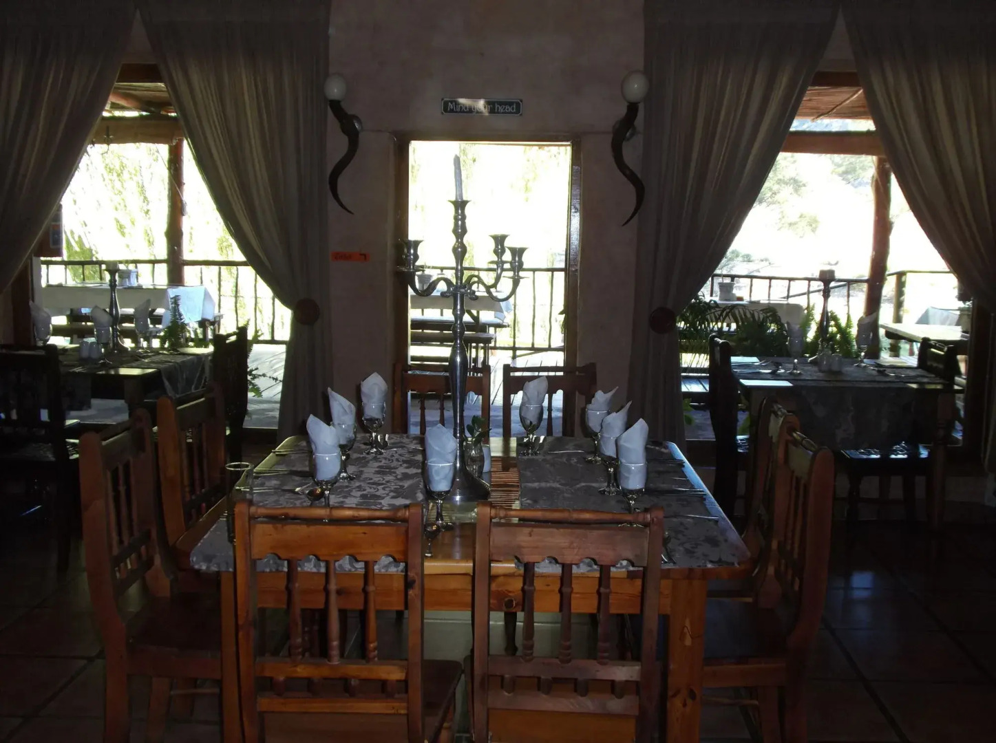 Old Mill Lodge, Working Ostrich Farm & Restaurant, Oudtshoorn