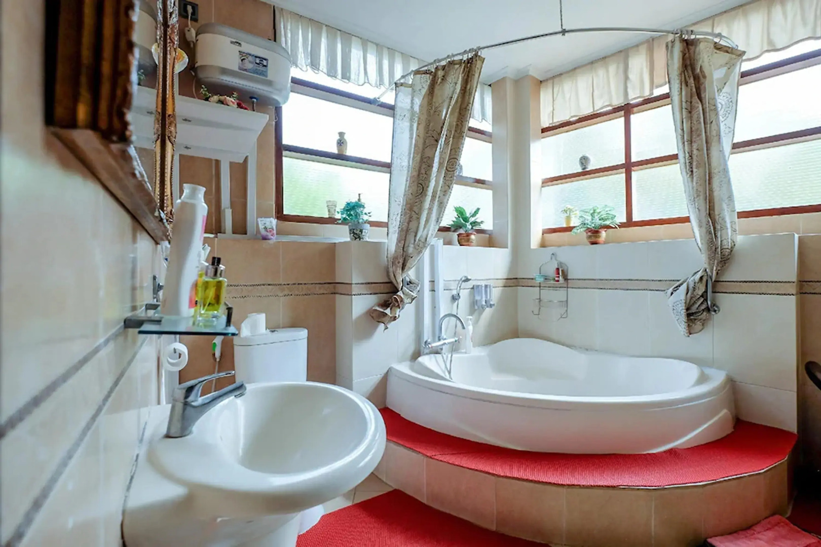 Buminanienie Guesthouse Bandung by ZUZU