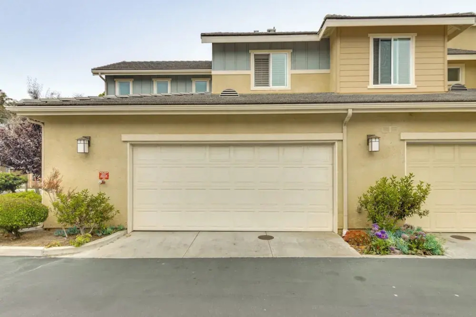 Walk to Beach: Luxe San Buenaventura Villa!