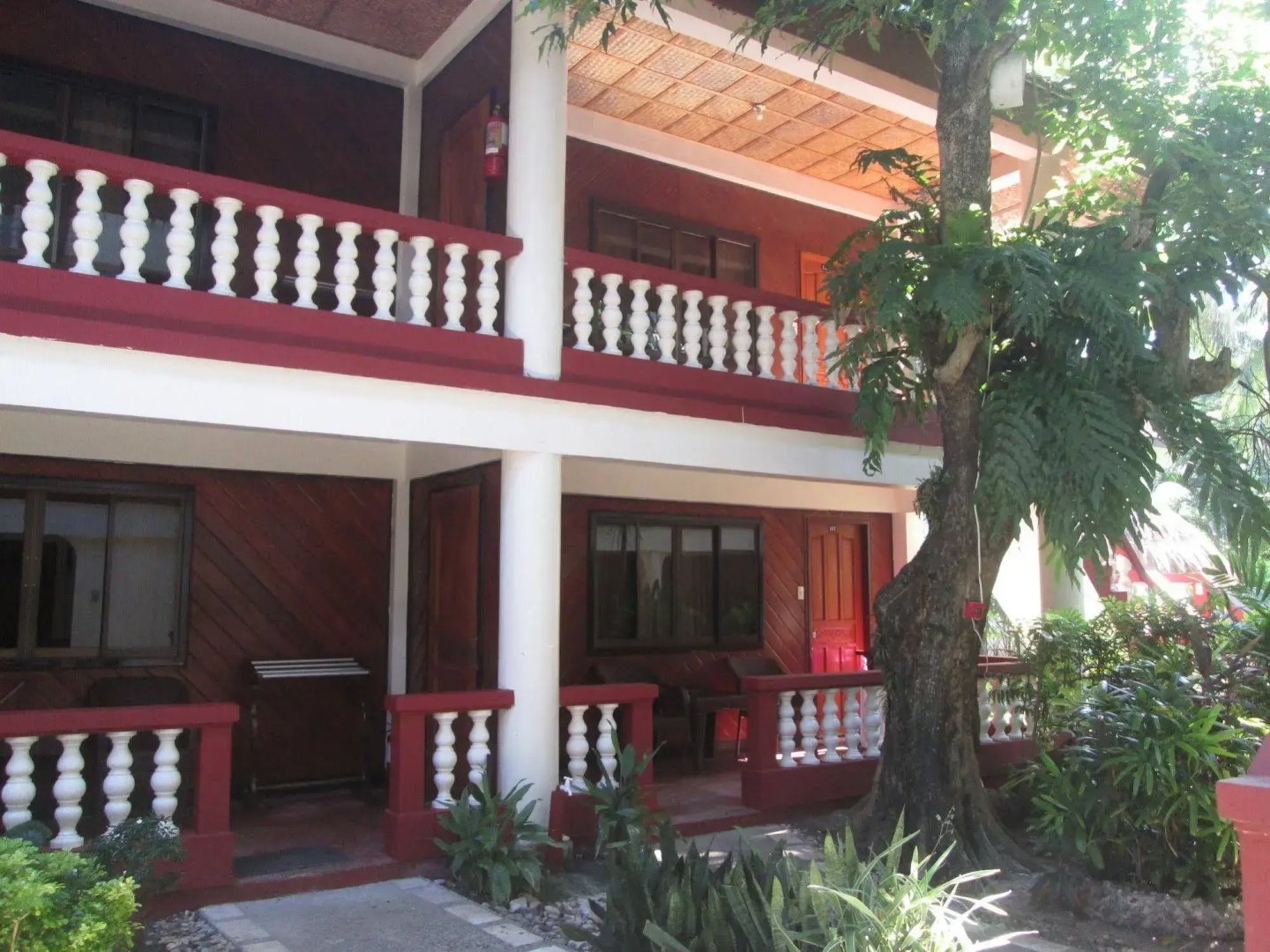 Tonglen Eco Resort