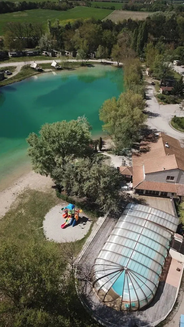 Camping Le Lac Bleu