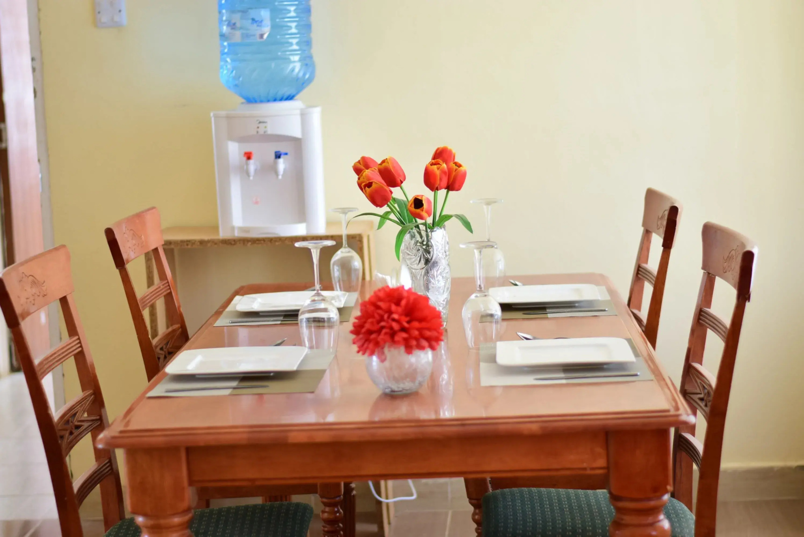 254 Airport Inn