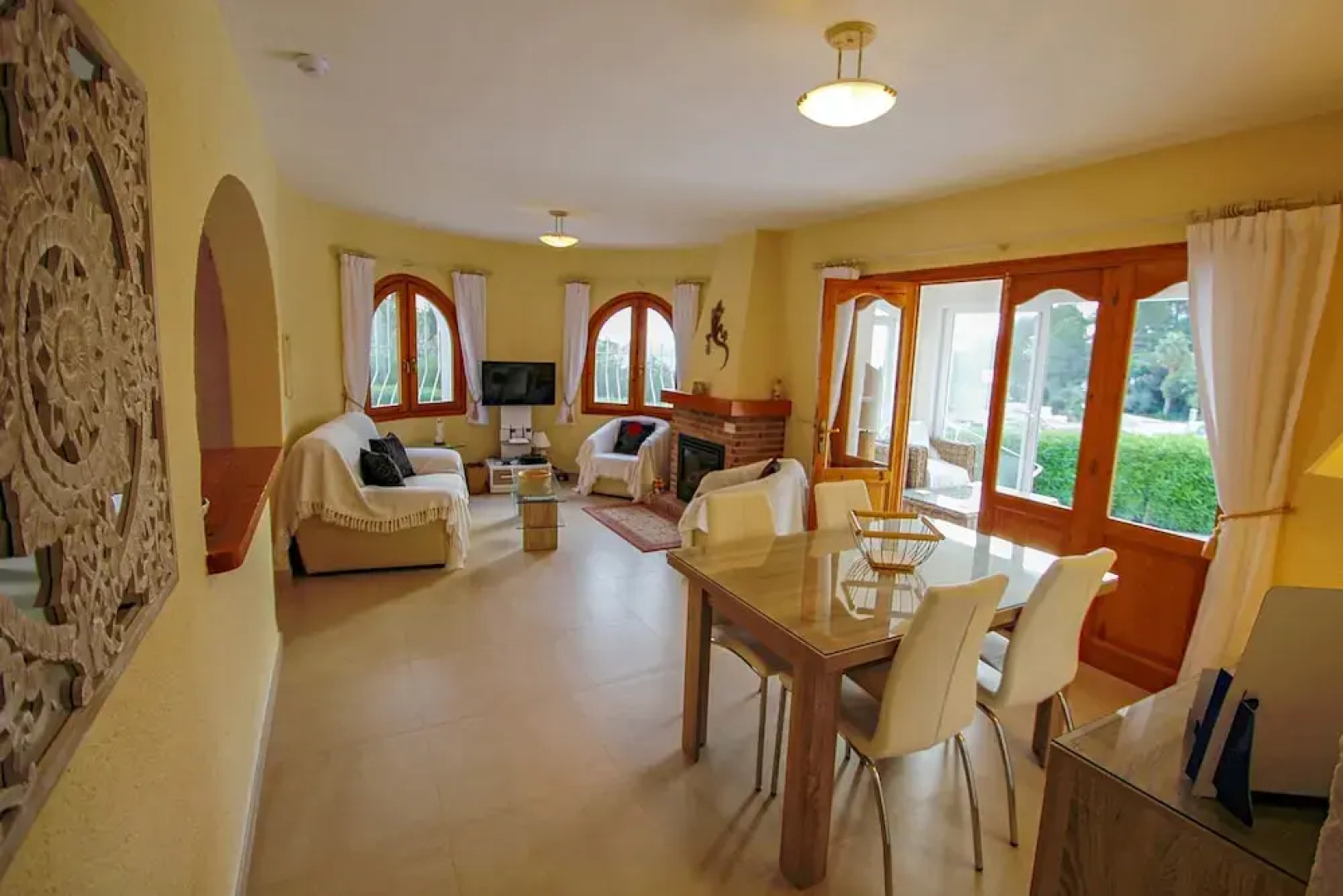Alldo - hill side with private pool in Moraira