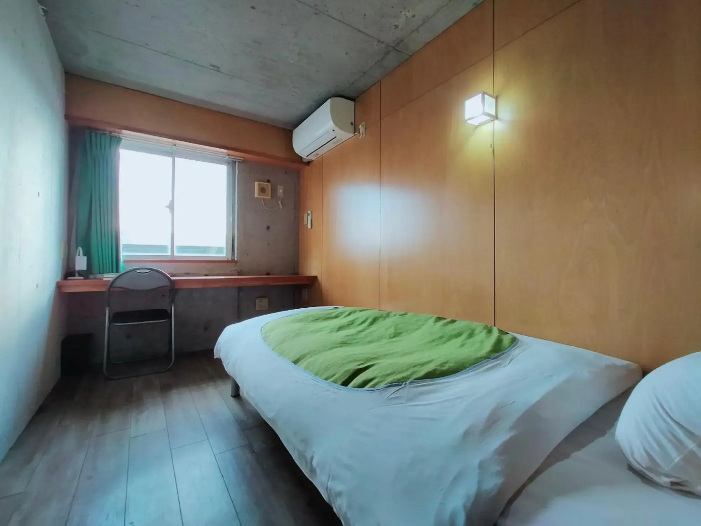 Weekly Sho Gifu Hashima Hostel