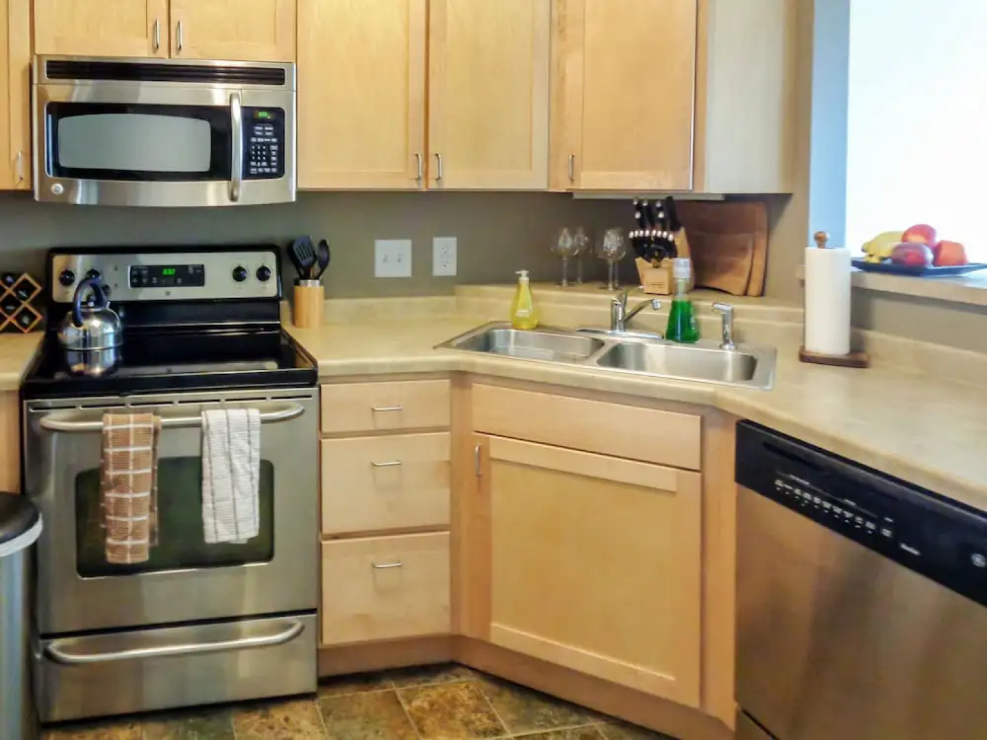 43rd St Apartments by Minnehaha Lofts