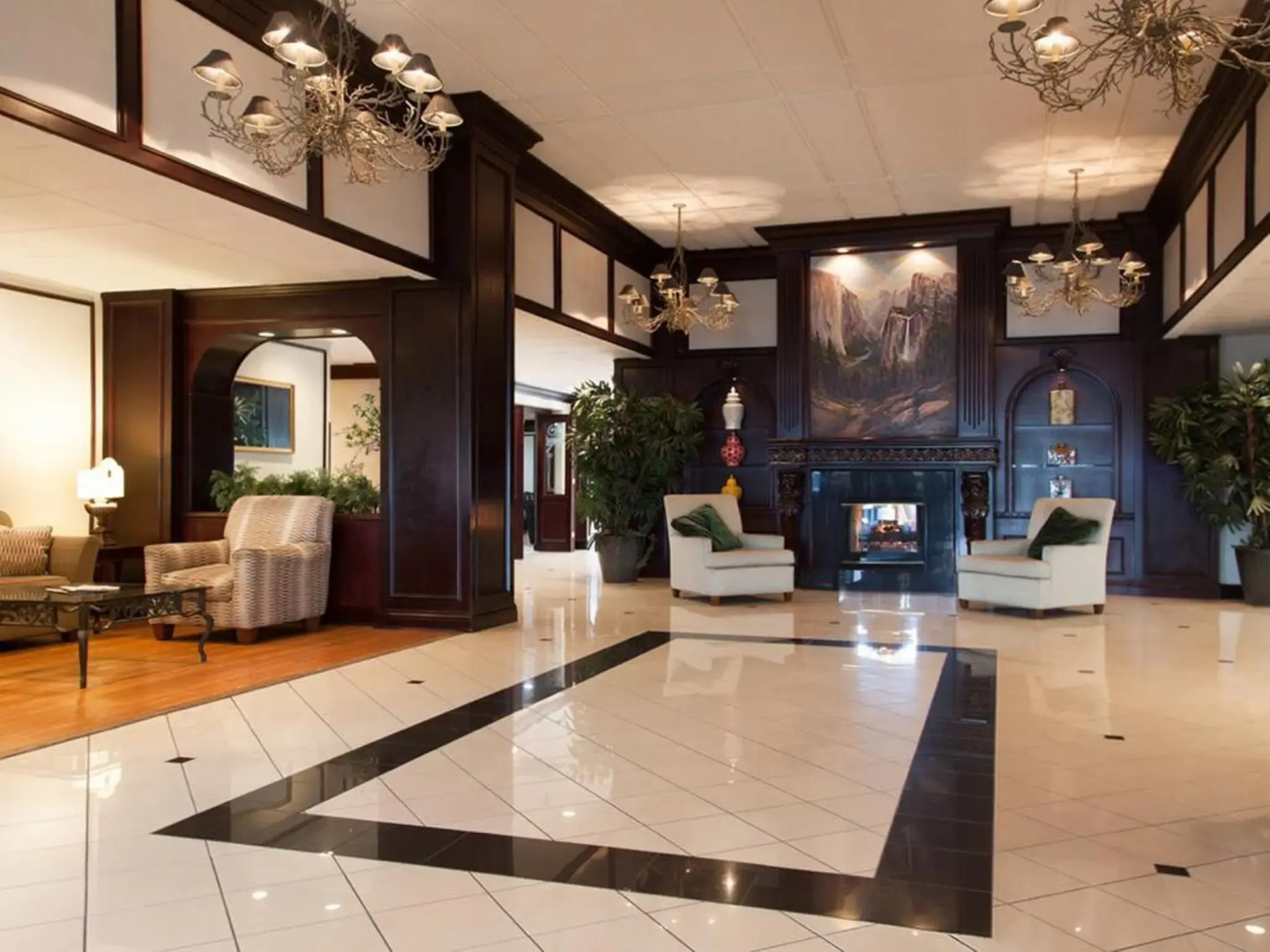 Park Pointe Hotel