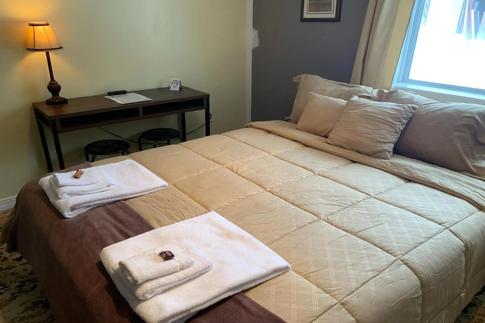 Love Hotels St John River by OYO at Fort Kent ME