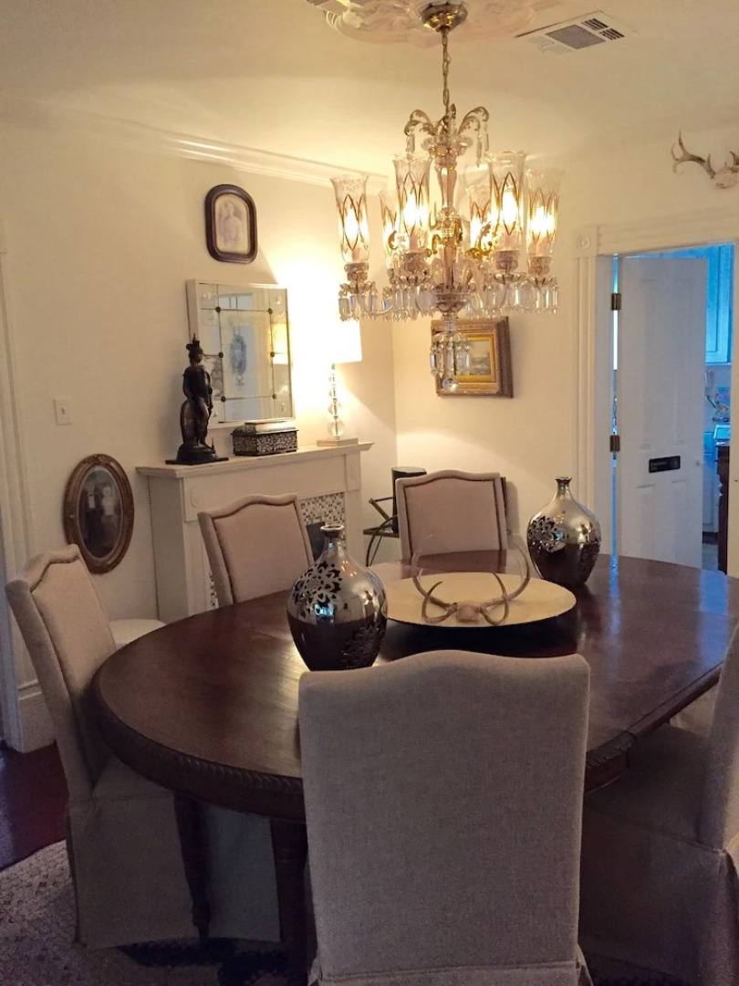 John Thomas Bed and Bath