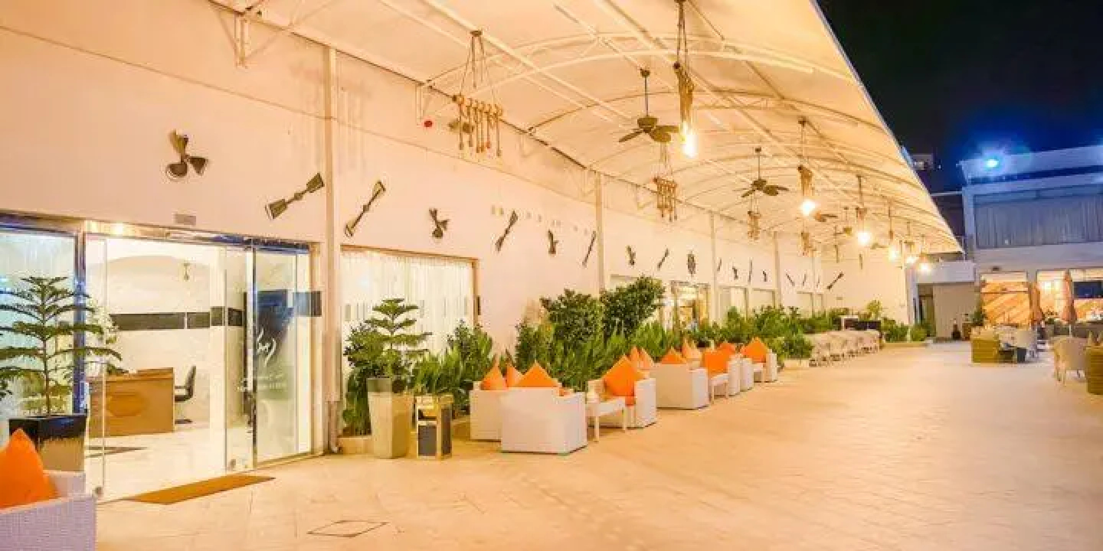 Mirage Bab Al Bahr Beach Resort