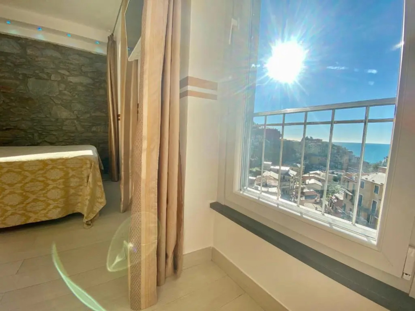 Giovanni Rooms Manarola