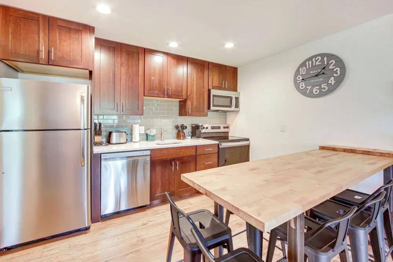 Dine, Shop & Shuttle to Resort: Winter Park Haven!