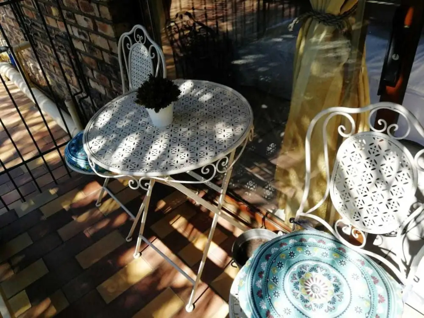 Willow Manor Brits Guest House