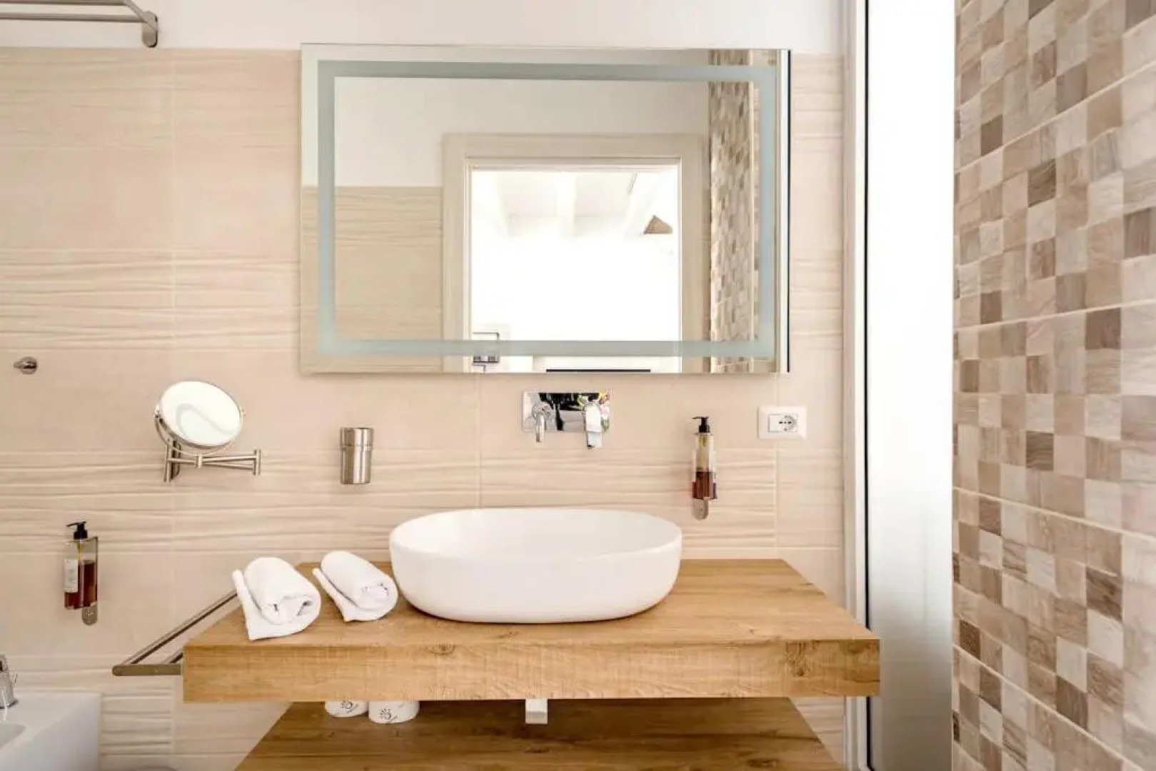 One bedroom appartement with wifi at San Cataldo