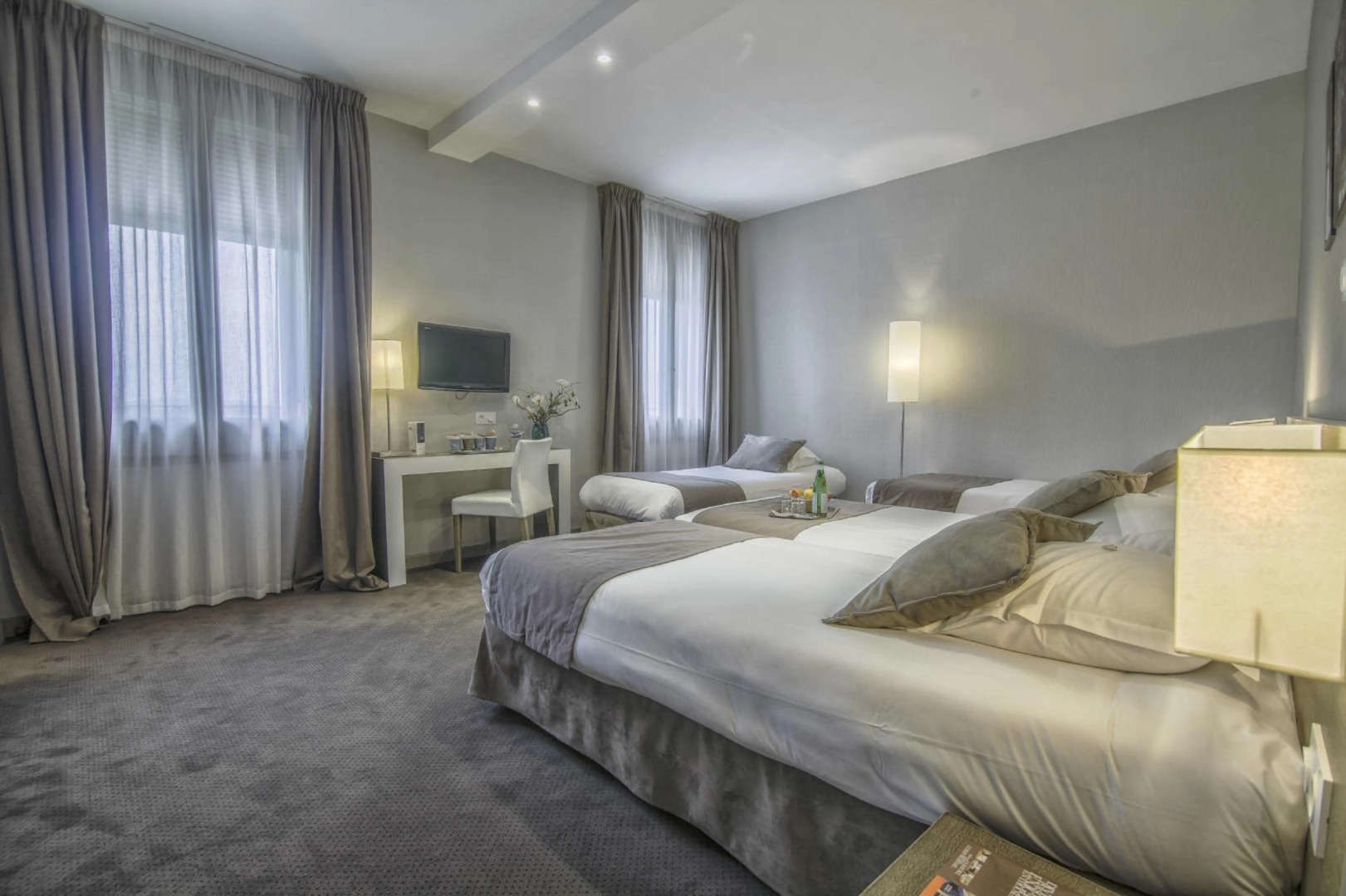 Kyriad Orange Centre