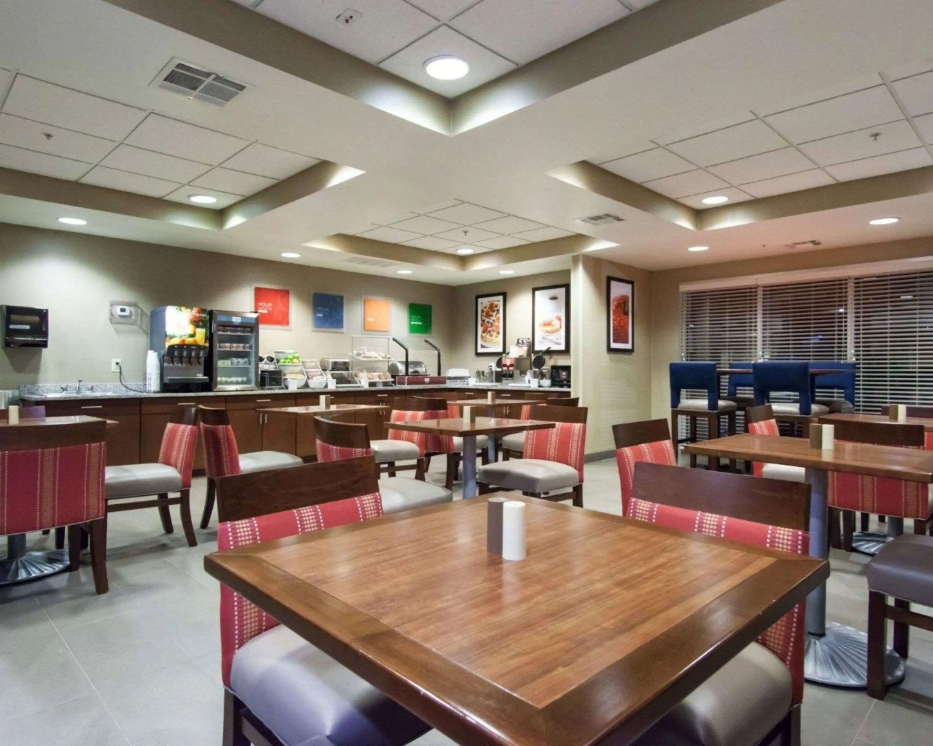 Comfort Suites Tulsa Central